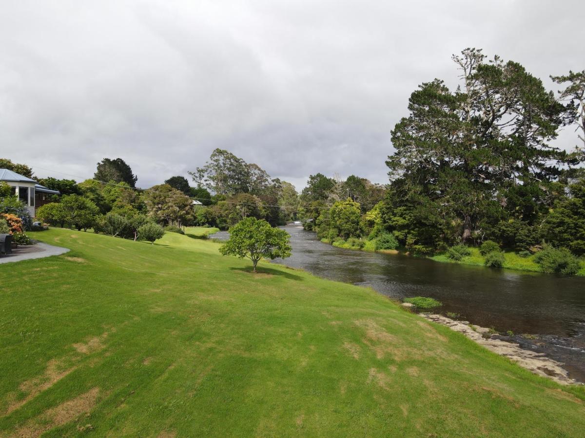Te Awa Lodge ไปเฮีย ภายนอก รูปภาพ