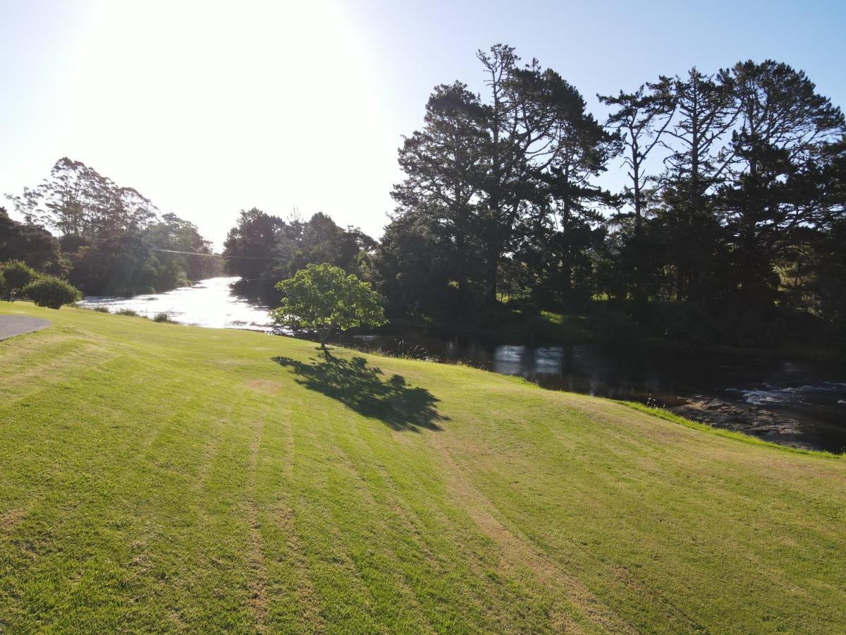 Te Awa Lodge ไปเฮีย ภายนอก รูปภาพ