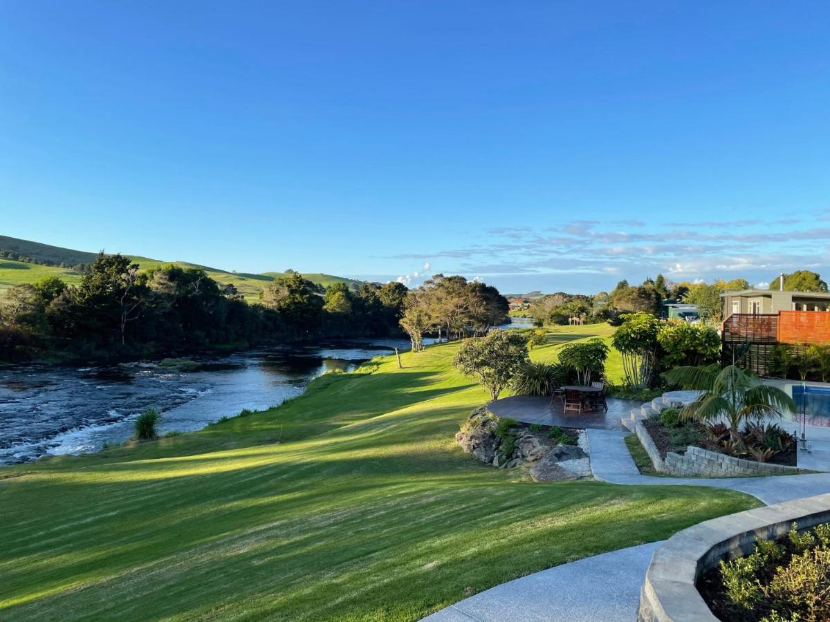 Te Awa Lodge ไปเฮีย ภายนอก รูปภาพ