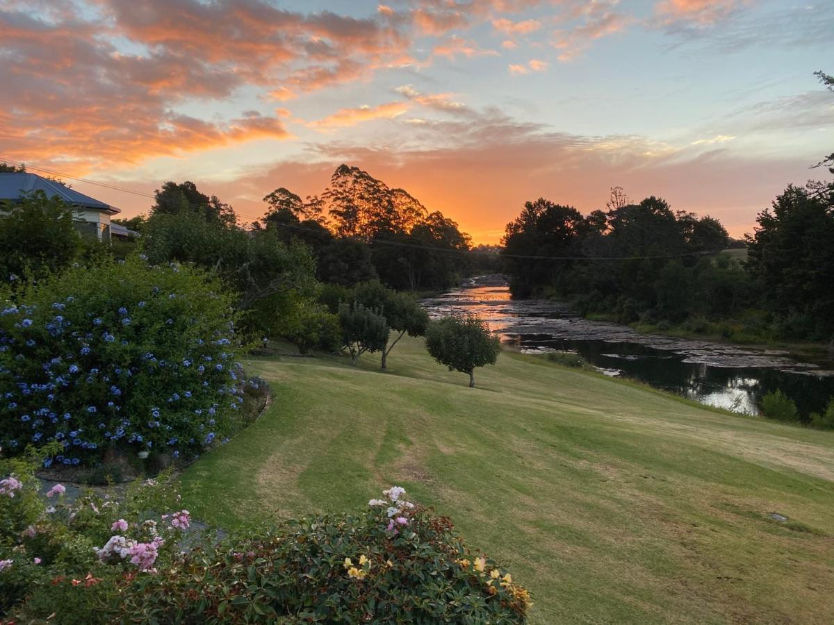 Te Awa Lodge ไปเฮีย ภายนอก รูปภาพ
