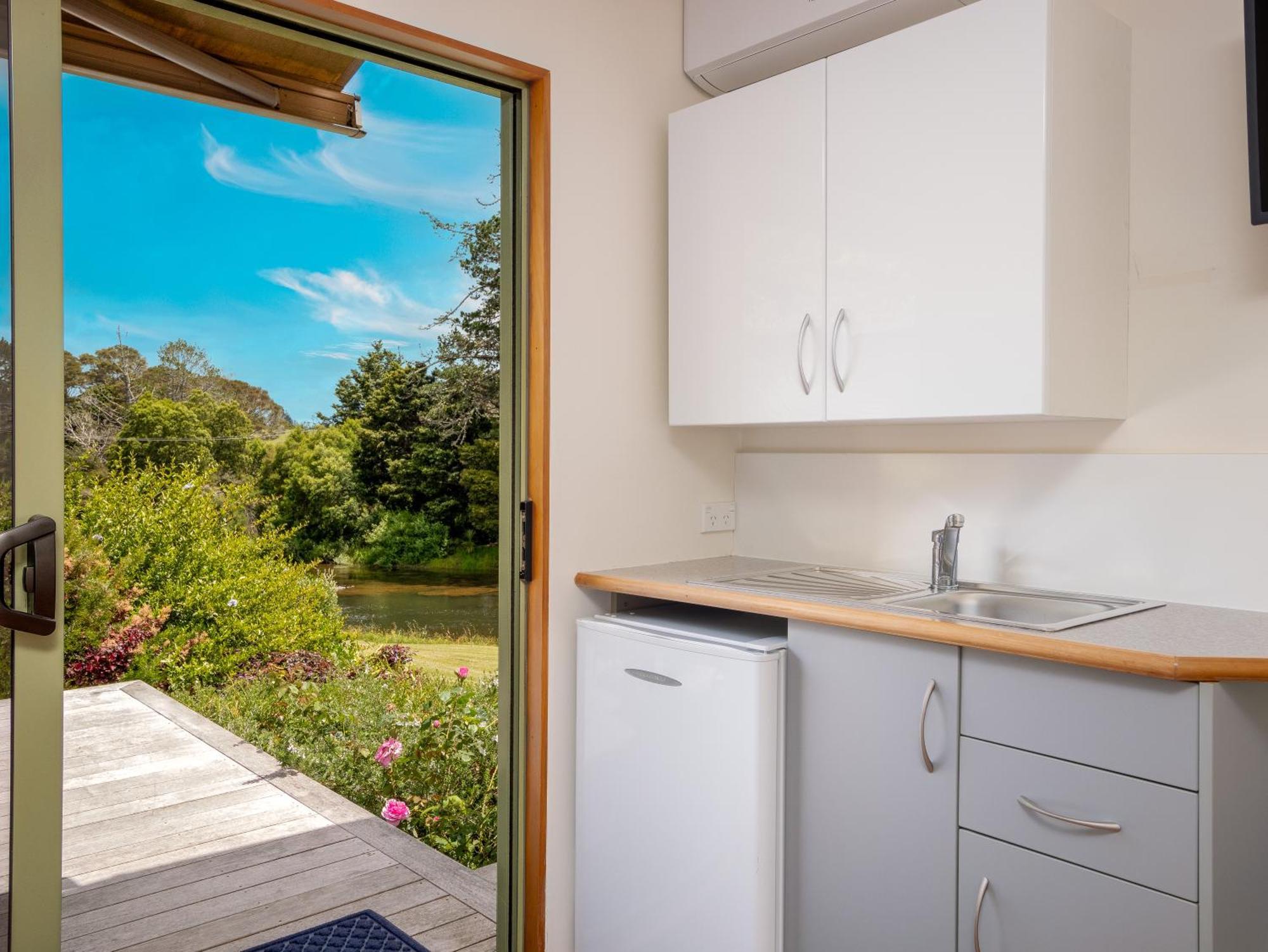 Te Awa Lodge ไปเฮีย ภายนอก รูปภาพ