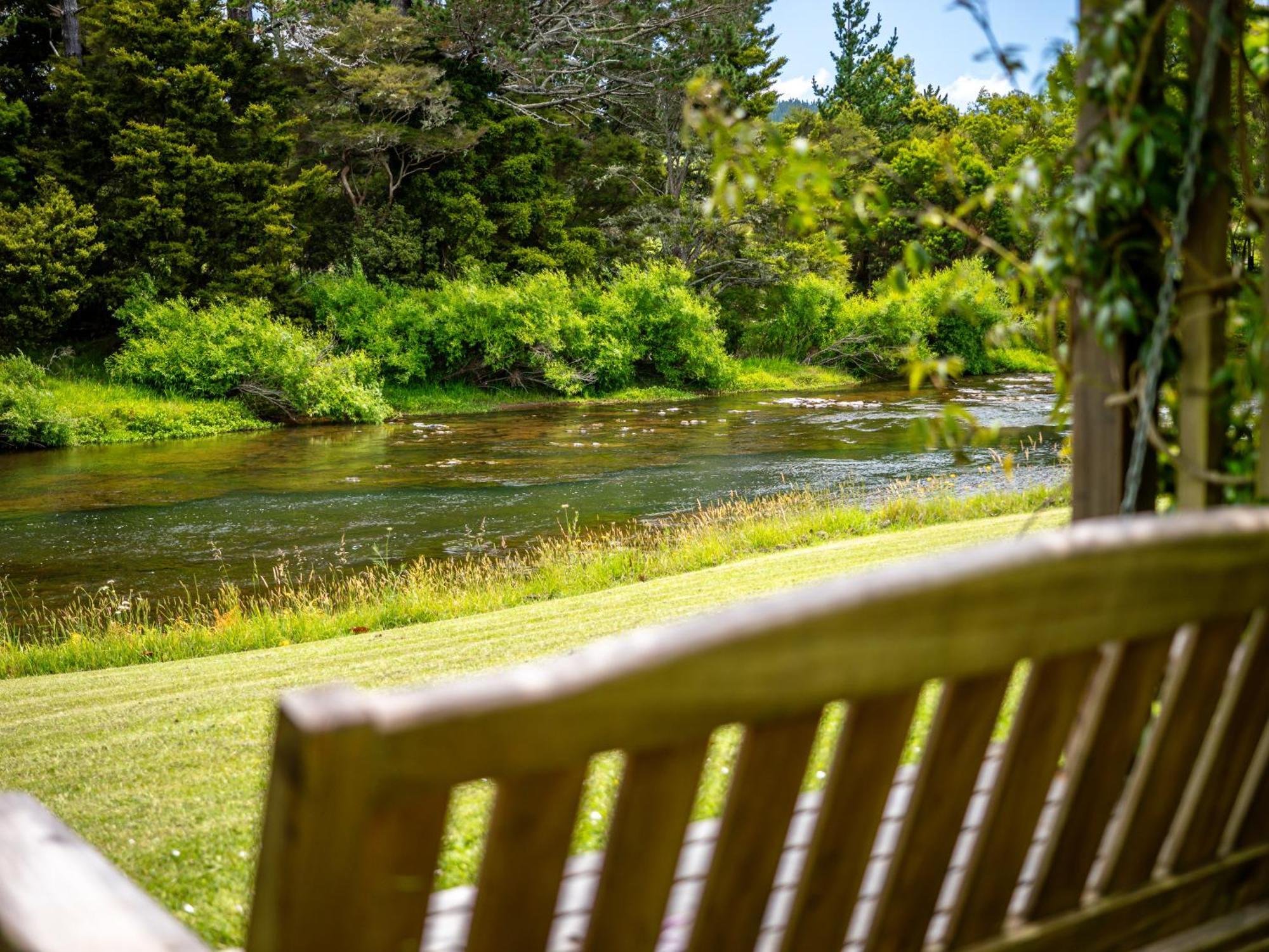 Te Awa Lodge ไปเฮีย ภายนอก รูปภาพ