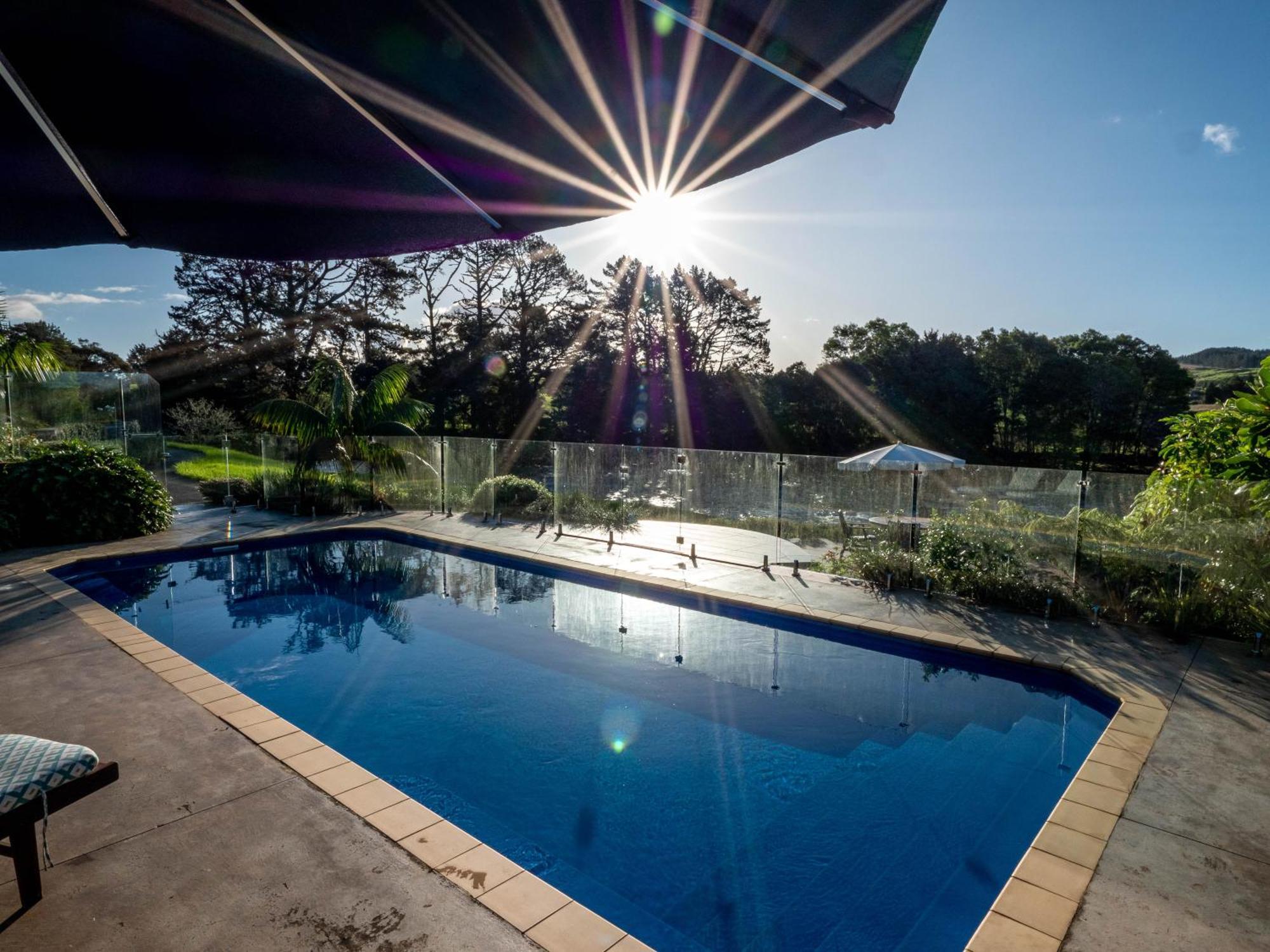 Te Awa Lodge ไปเฮีย ภายนอก รูปภาพ
