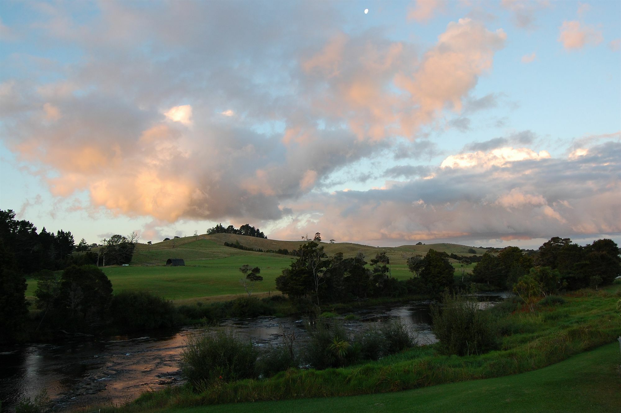 Te Awa Lodge ไปเฮีย ภายนอก รูปภาพ